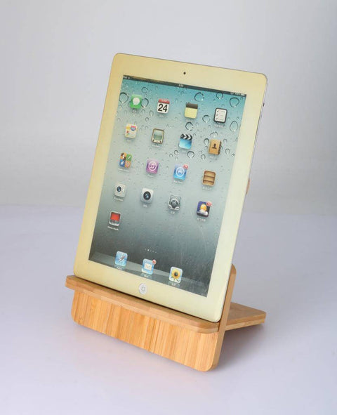 ITWC 1101 TRABEN - eco-neutral 3-in-1 Bamboo 10W Simultaneous Charging Station