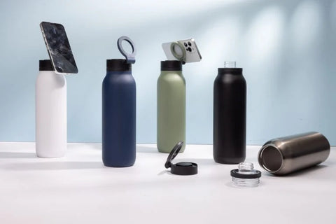BOTELLA PRO – 900ml Multi-Functional Drink Bottle with Magnetic Phone Loop
