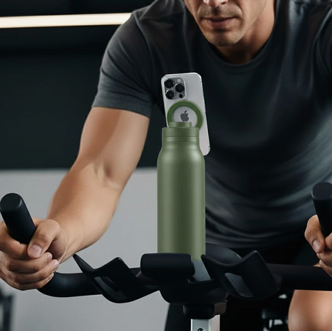 BOTELLA PRO – 900ml Multi-Functional Drink Bottle with Magnetic Phone Loop